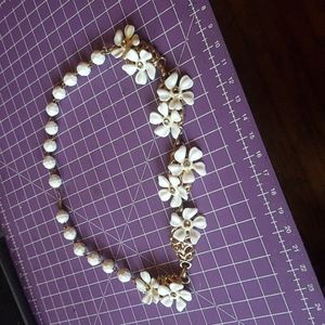 Flower necklace